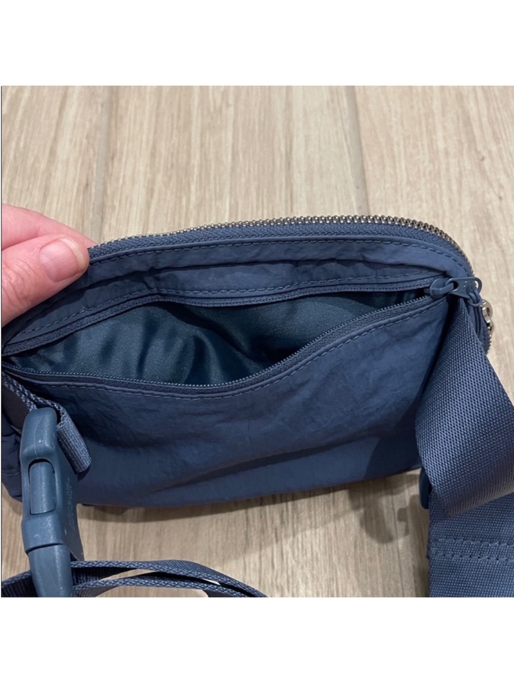 OG Lululemon Everywhere Belt Bag 1L Code Blue - Picture 12 of 13
